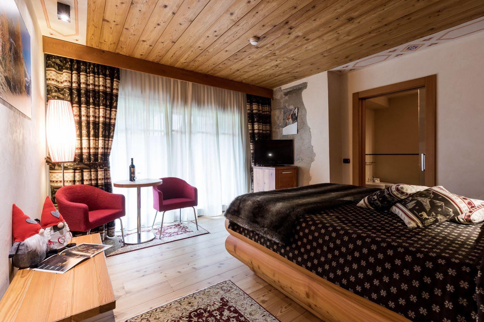 Hotel Maso Del Brenta كاديرزون المظهر الخارجي الصورة